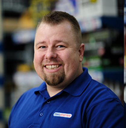 Piotr Sadowski, Store Manager